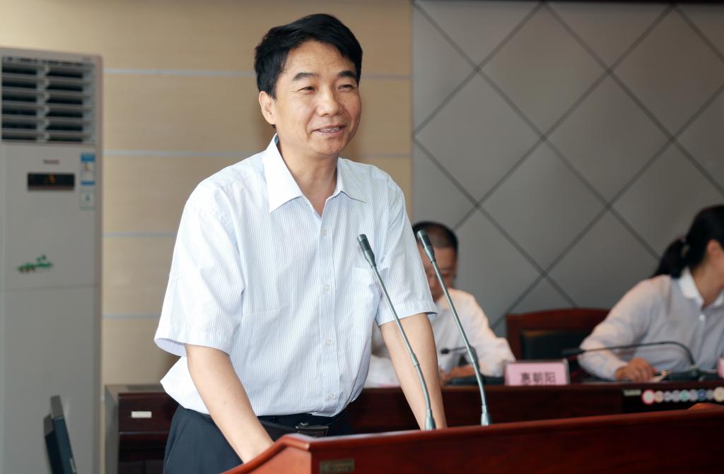 崔岩同志作卸任发言