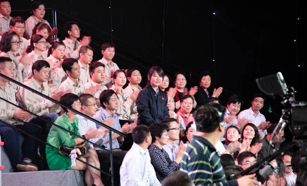 故事的主人公王娇娇应邀来到现场