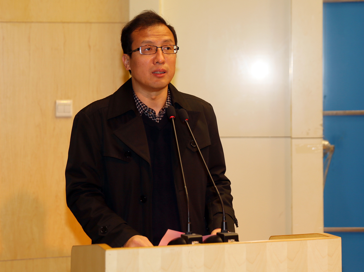 副院长杨卫军主持培训会