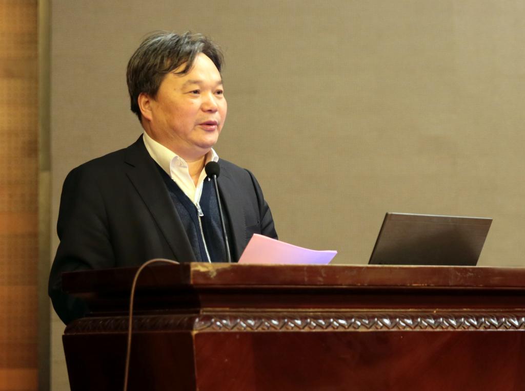 全国高职教育研究会会长周建松致开幕辞