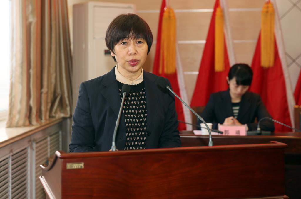 院长张晓云作学院行政工作报告