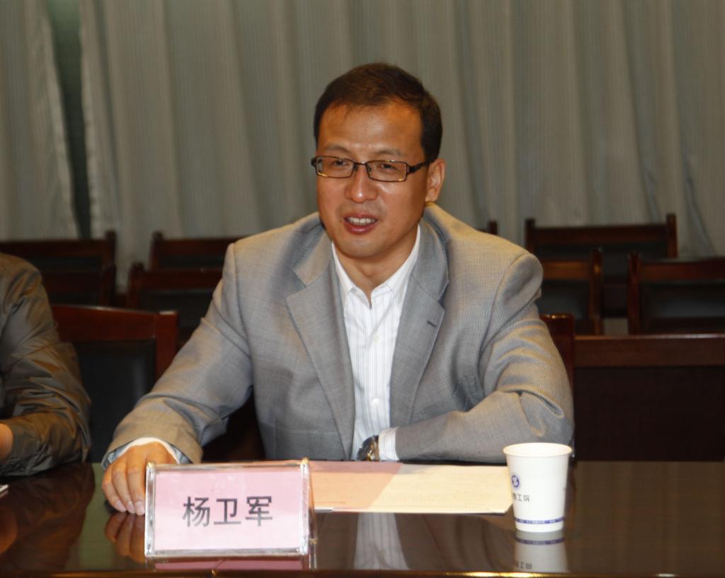 杨卫军副院长介绍我院的基本情况