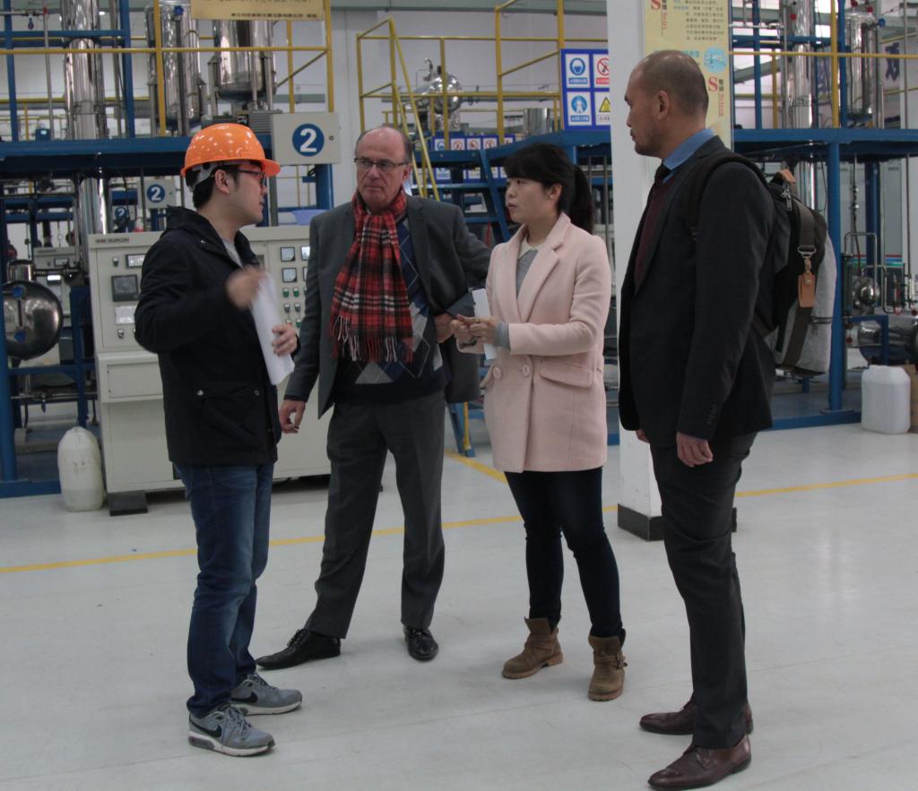 华马克院长一行